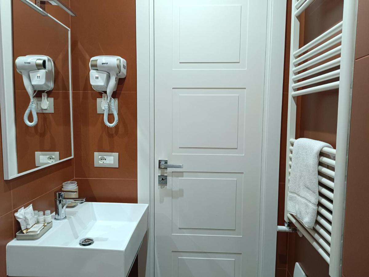 Schilizzi Hotel Napoli Ngoại thất bức ảnh